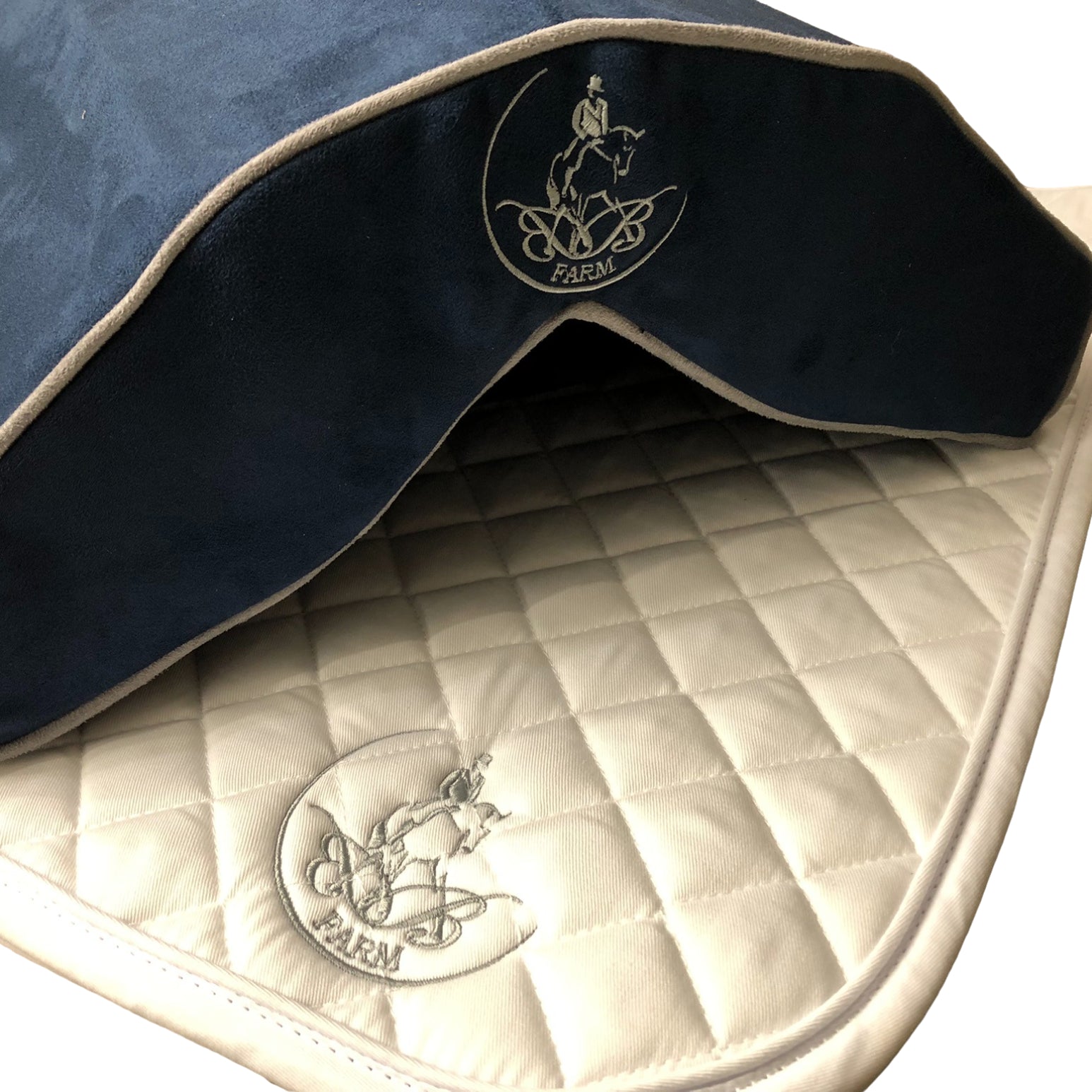 Vertex OWN logo with matching white saddle pad
