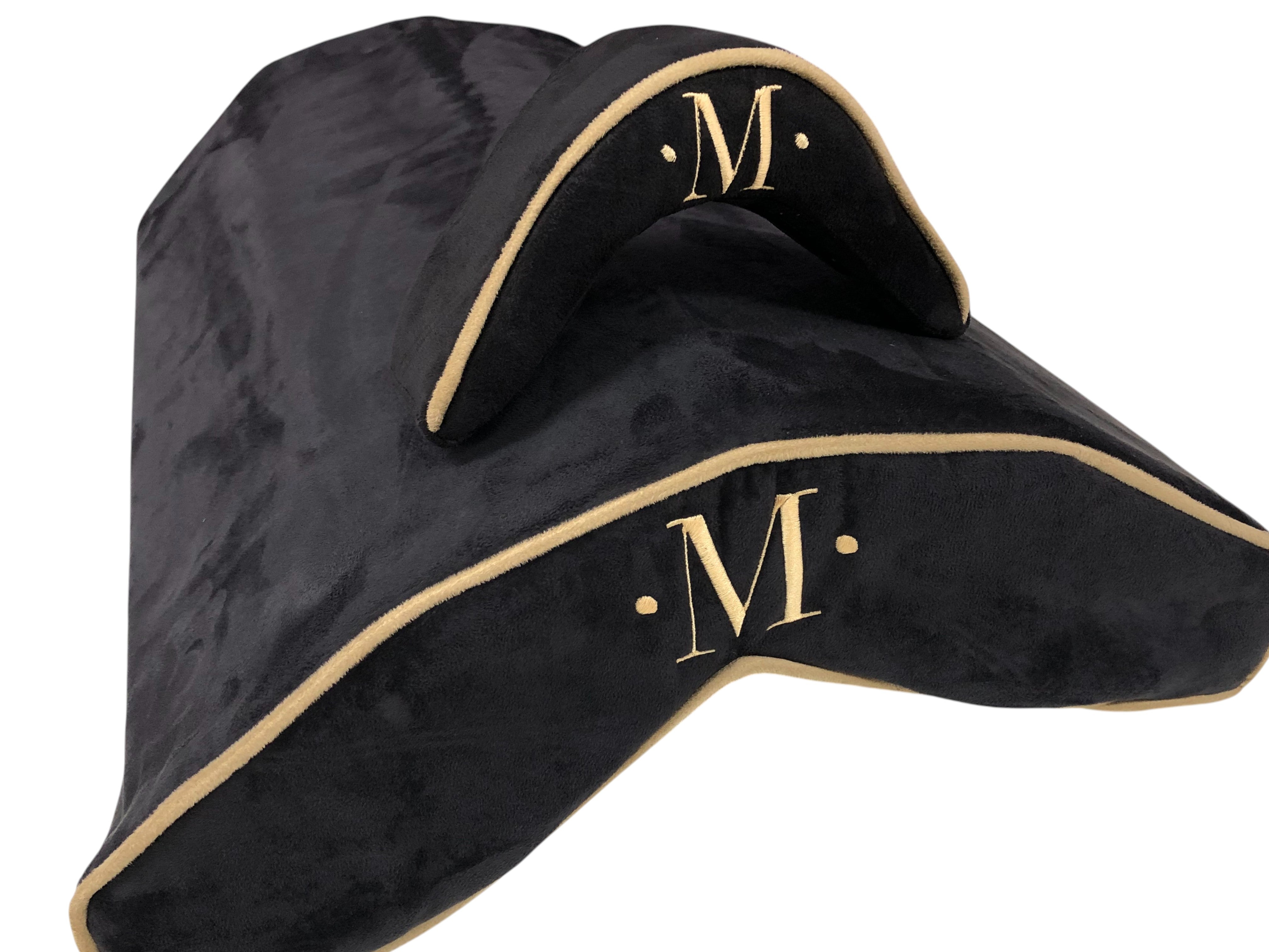 SaddleMattress Vertex and BridleMattress Personalized in Black