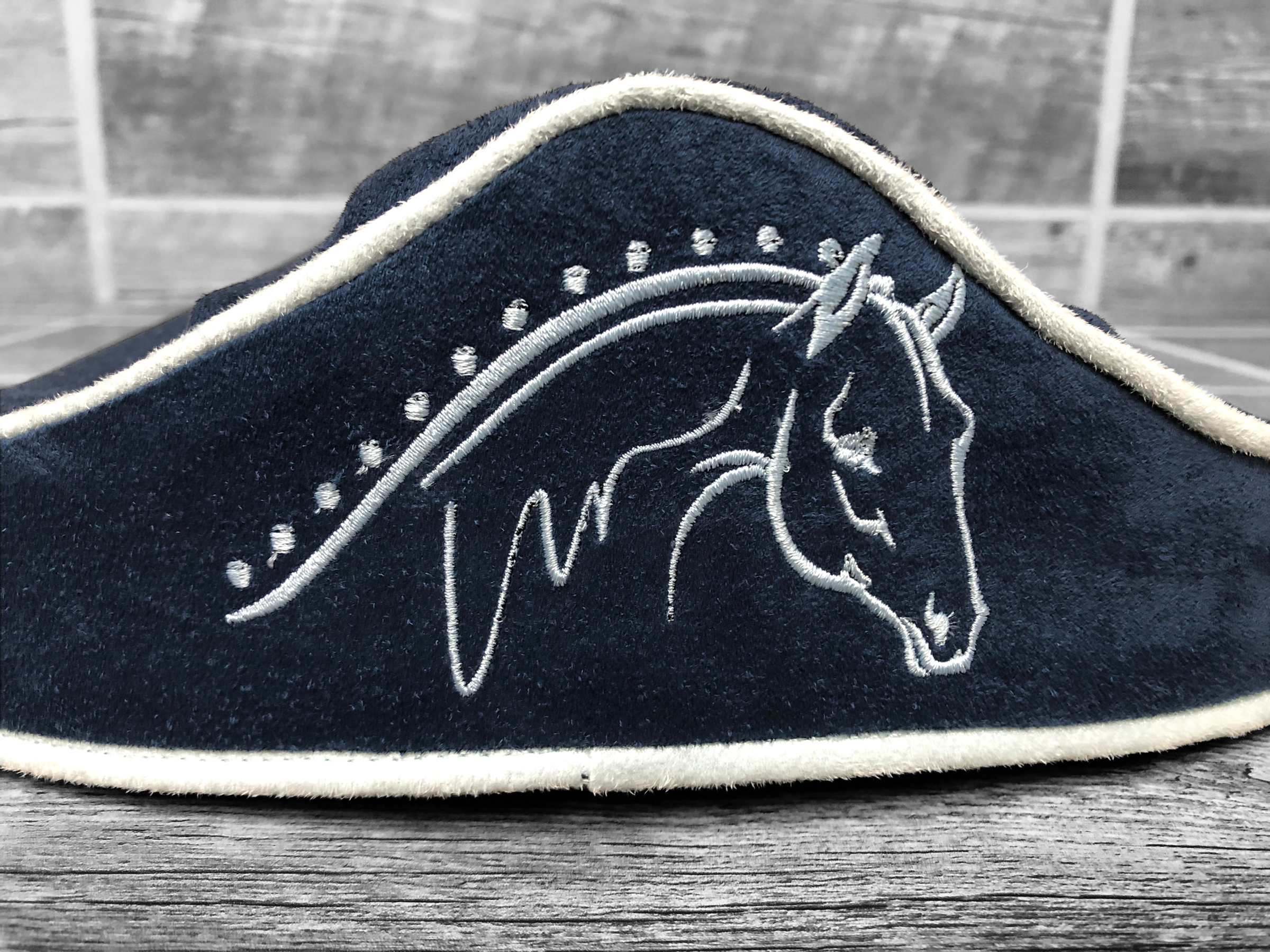 SaddleMattress Supreme Show Horse in Dark Blue
